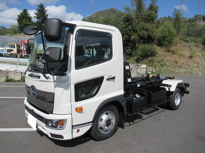 いすゞ エルフ 小型 アルミバン パワーゲート TRG-NMR85AR の中古トラック【車両No.159187】