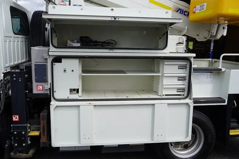 いすゞ エルフ 小型 高所・建柱車 高所作業車 電工仕様の中古トラック画像8
