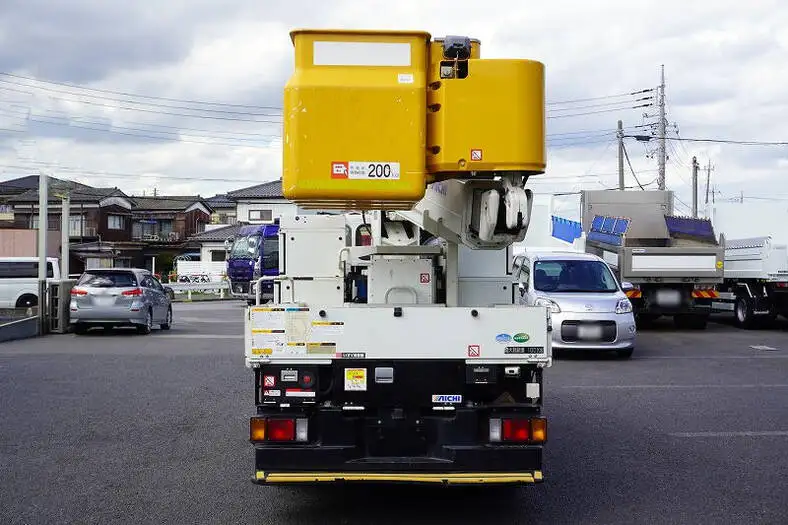 いすゞ エルフ 小型 高所・建柱車 高所作業車 電工仕様の中古トラック画像3