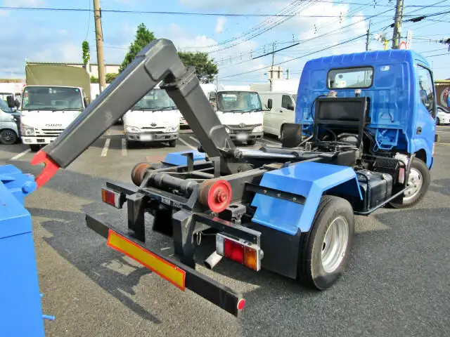 トヨタ ダイナ 小型 アームロール コンテナ付き ツインホイストの中古トラック画像4