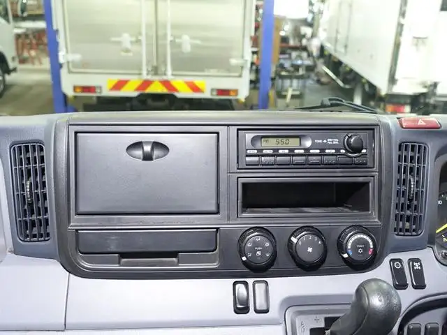 三菱 キャンター 小型 アルミバン サイドドア 3枚観音の中古トラック画像11