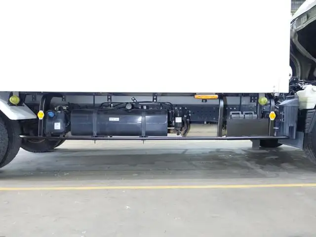 三菱 キャンター 小型 冷凍冷蔵 中温 床アルミの中古トラック画像15
