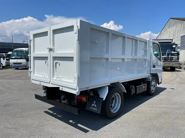 三菱 キャンター 小型 ダンプ 土砂禁 TKG-FBA60の中古トラック画像3