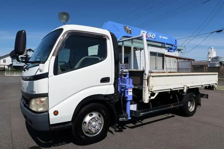 日野 デュトロ 小型 クレーン付 4段 ラジコン の中古トラック【車両No.151520】