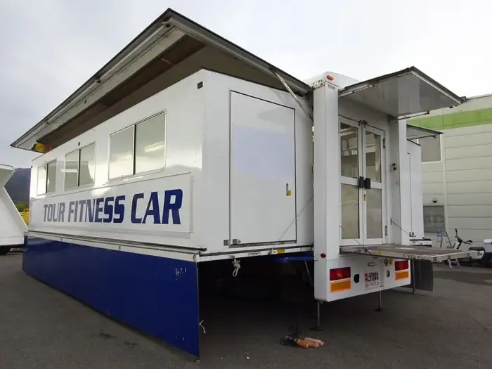 いすゞ ギガ 大型 特殊車両 KL-CXY51V3J H15の中古トラック画像4