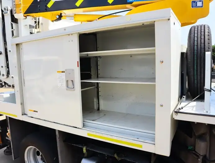 日野 デュトロ 小型 高所・建柱車 高所作業車 電工仕様の中古トラック画像4