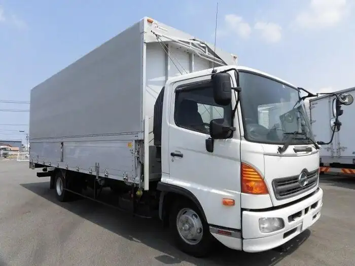 日野 レンジャー 中型/増トン ウイング 幌ウイング TKG-FC9JKAAの中古トラック画像2