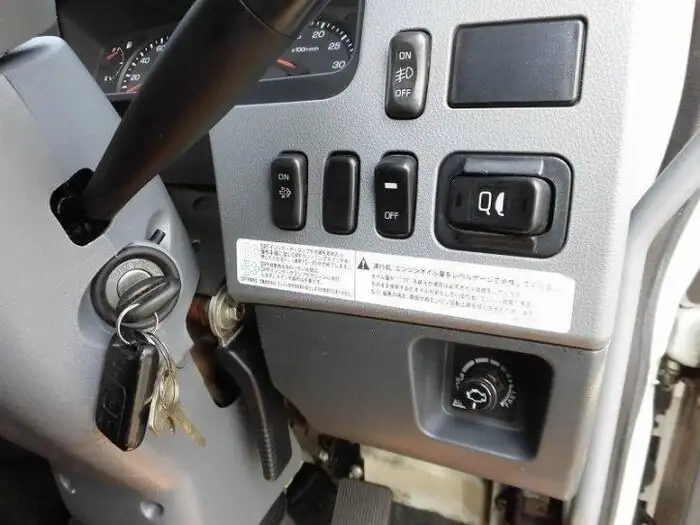三菱 ファイター 中型/増トン ウイング パワーゲート エアサスの中古トラック画像13