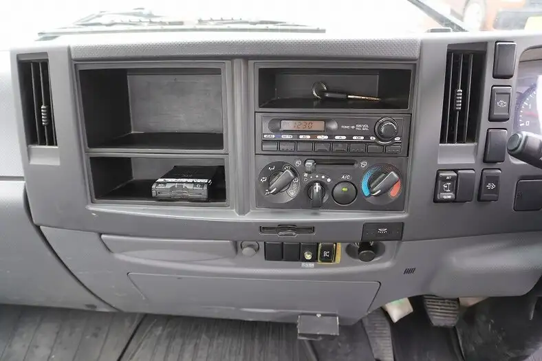 いすゞ フォワード 中型/増トン クレーン付 4段 ラジコンの中古トラック画像13