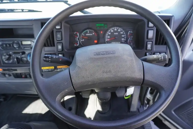 いすゞ フォワード 中型/増トン クレーン付 4段 ラジコンの中古トラック画像11