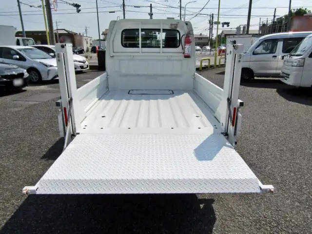 スズキ キャリイ  平ボディ EBD-DA16T H29の中古トラック画像4