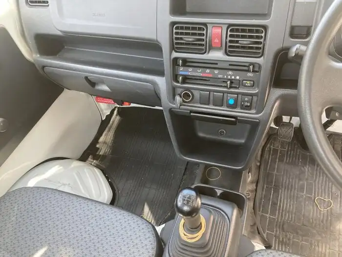 日産 クリッパー  平ボディ EBD-DR16T H31/R1の中古トラック画像10