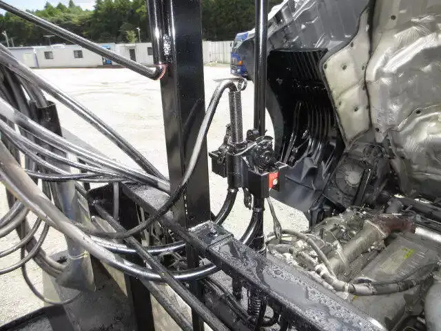 いすゞ ギガ 大型 トラクター 2デフ ベッドの中古トラック画像6