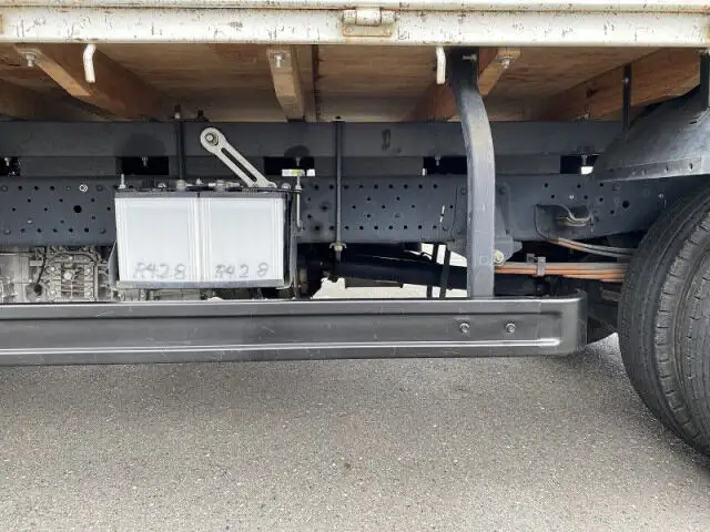 いすゞ エルフ 小型 平ボディ TKG-NMR85R H26の中古トラック画像13