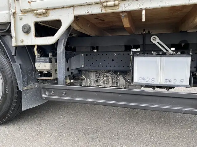 いすゞ エルフ 小型 平ボディ TKG-NMR85R H26の中古トラック画像15