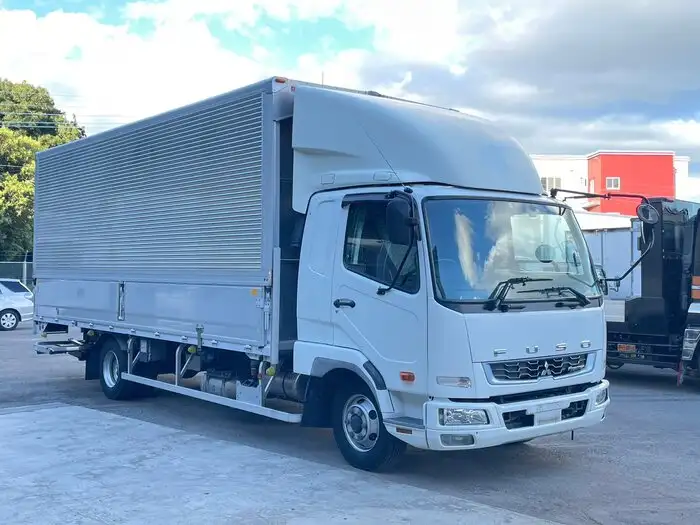 三菱 ファイター 中型/増トン ウイング パワーゲート 床鉄板の中古トラック画像2