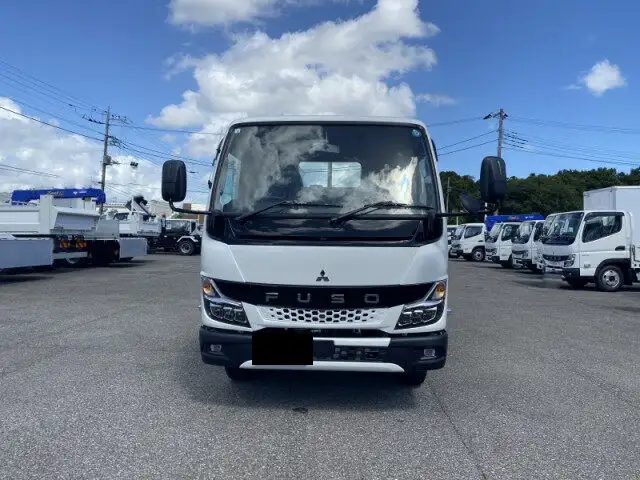 三菱 キャンター 小型 平ボディ 2RG-FEAV0 R5の中古トラック画像2