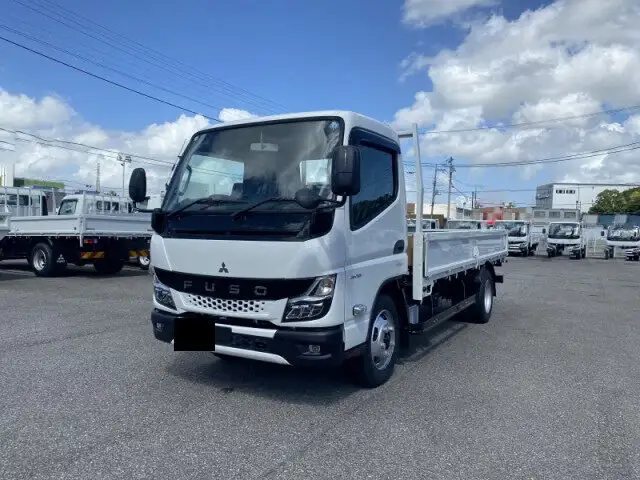 三菱 キャンター 小型 平ボディ 2RG-FEAV0 R5の中古トラック画像1