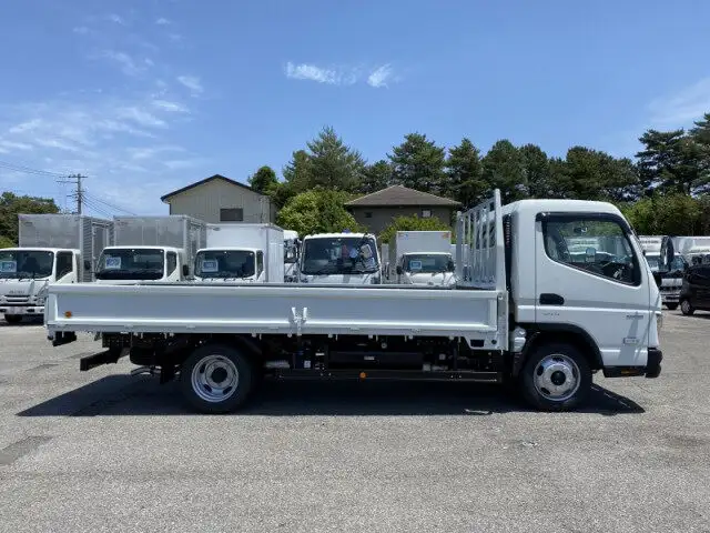 三菱 キャンター 小型 平ボディ 2RG-FEB50 R5の中古トラック画像4