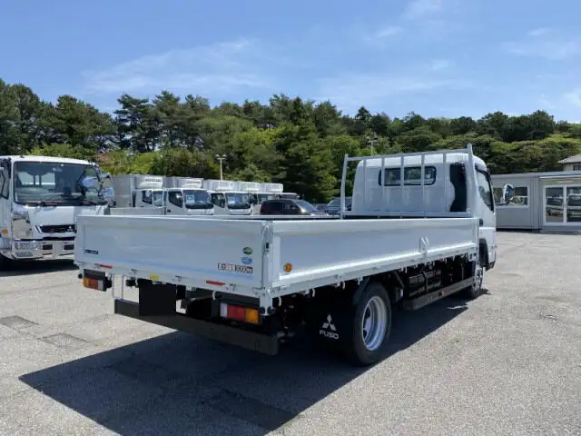 三菱 キャンター 小型 平ボディ 2RG-FEB50 R5の中古トラック画像5