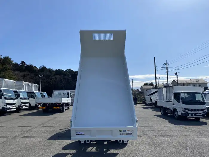 三菱 キャンター 小型 ダンプ 強化 2RG-FBA30の中古トラック画像6