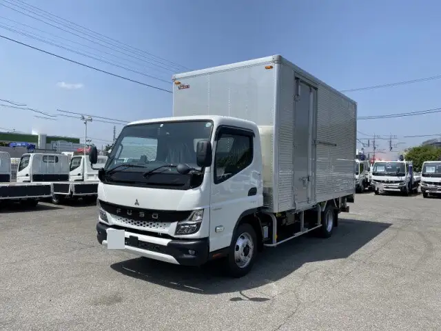 三菱 キャンター 小型 アルミバン パワーゲート サイドドア の中古トラック【車両No.151150】
