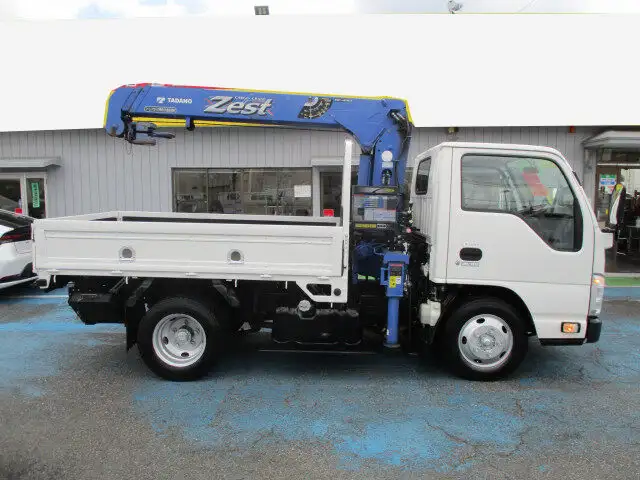 いすゞ エルフ 小型 クレーン付 3段 ラジコンの中古トラック画像2