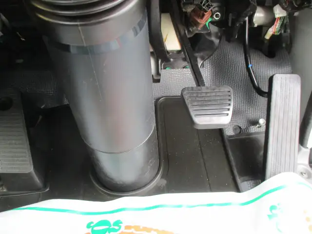 いすゞ エルフ 小型 クレーン付 3段 ラジコンの中古トラック画像16