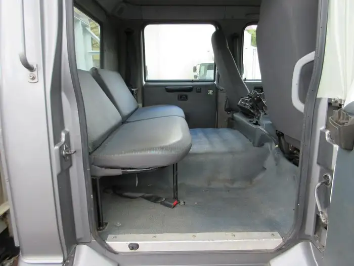 日産UD コンドル 中型/増トン 平ボディ パワーゲート 床鉄板の中古トラック画像10