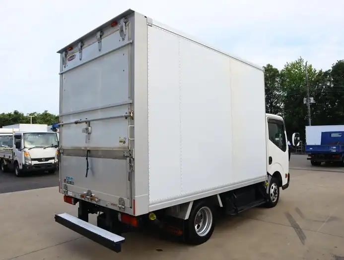 三菱 キャンター 小型 アルミバン サイドドア TKG-BSZ5F24の中古トラック画像2