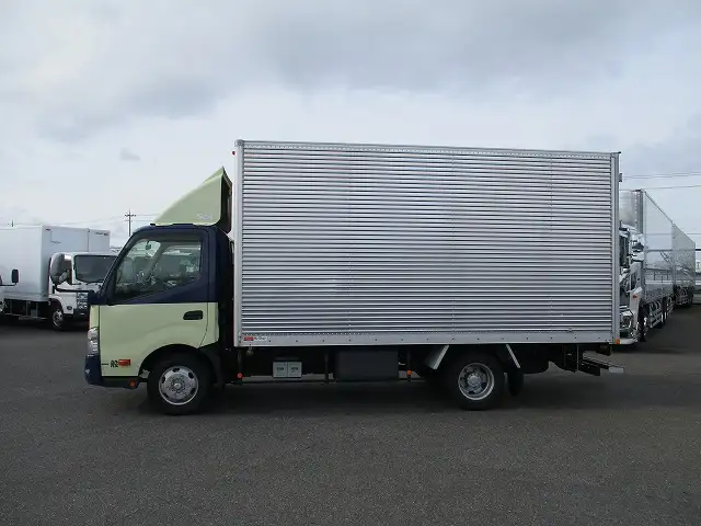 日野 デュトロ 小型 アルミバン 3枚観音 TKG-XZU710Mの中古トラック画像7