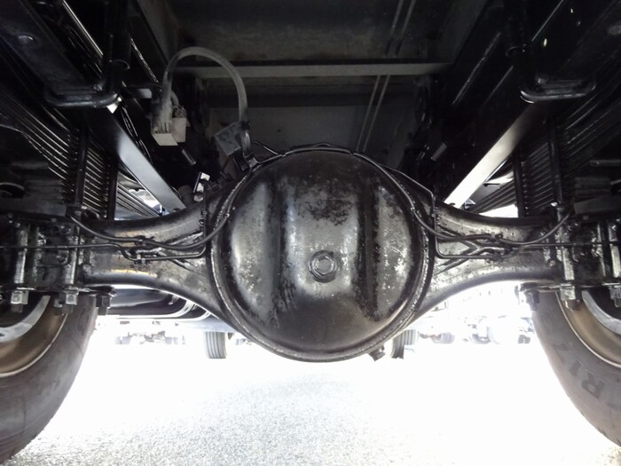 いすゞ フォワード 中型 パッカー車 プレス式 ベッド｜画像17