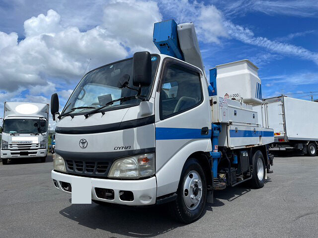 トヨタ ダイナ 小型 高所・建柱車 高所作業車 PB-XZU301A