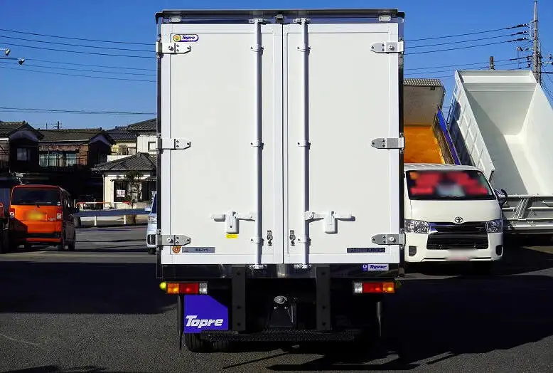 三菱 キャンター 小型 冷凍冷蔵 中温 床アルミの中古トラック画像3