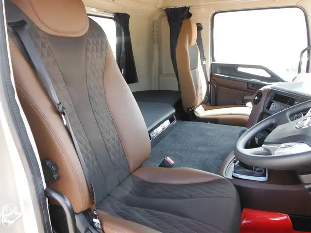 日野 プロフィア 大型 トラクター ハイルーフ 1デフの中古トラック画像8