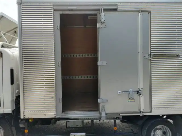 いすゞ エルフ 小型 アルミバン サイドドア TKG-NLR85AN-7016243の中古トラック画像7