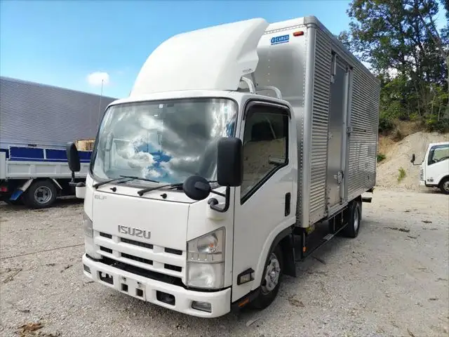 いすゞ エルフ 小型 アルミバン サイドドア TKG-NLR85AN-7016243の中古トラック画像1
