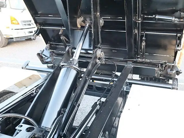 いすゞ エルフ 小型 ダンプ 三転 強化の中古トラック画像10