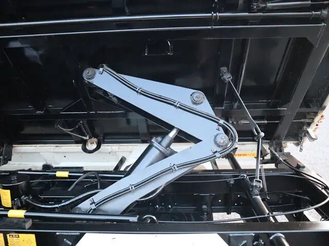 いすゞ エルフ 小型 ダンプ 三転 強化の中古トラック画像16