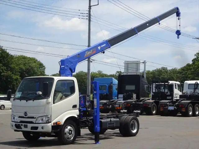 日野 デュトロ 小型 シャーシ 2PG-XZU652F R4の中古トラック画像1
