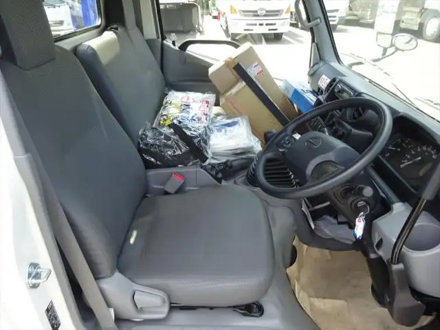 日野 デュトロ 小型 シャーシ 2PG-XZU652F R4の中古トラック画像13