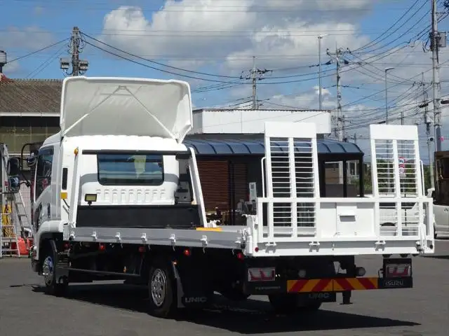 いすゞ フォワード 中型/増トン 車両重機運搬 ラジコン ウインチの中古トラック画像4