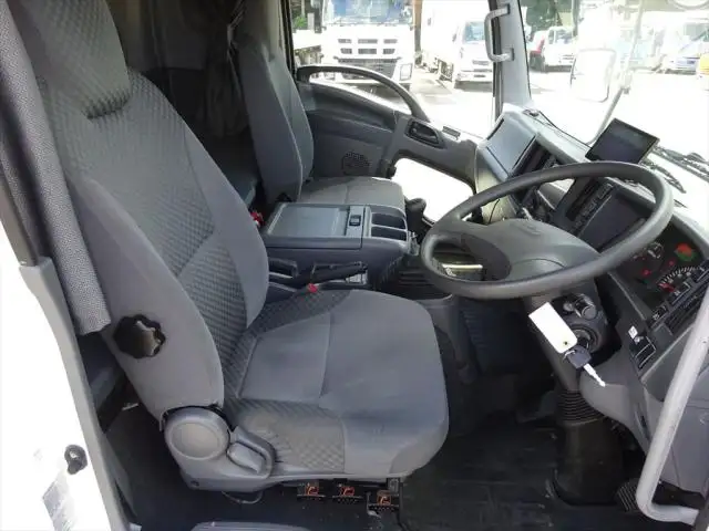 いすゞ フォワード 中型/増トン 車両重機運搬 ラジコン ウインチの中古トラック画像11
