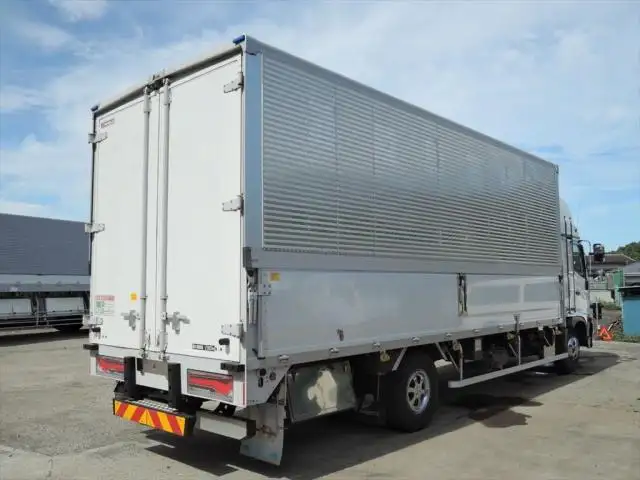 日野 レンジャー 中型/増トン ウイング エアサス ベッドの中古トラック画像4