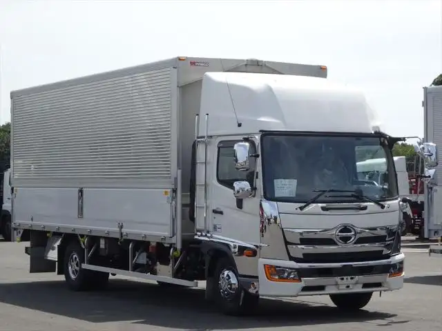 日野 レンジャー 中型/増トン ウイング ベッド 2PG-FD2ABAの中古トラック画像2