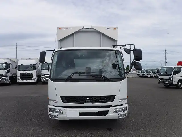 三菱 ファイター 中型/増トン ウイング エアサス ベッドの中古トラック画像2