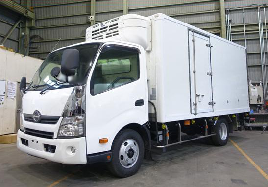 三菱 キャンター 小型 タンク車 給水車 PA-FE83DCY の中古トラック【車両No.129909】