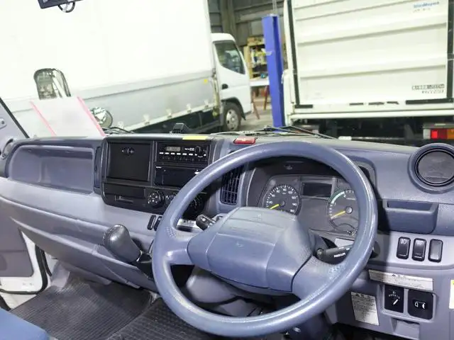 三菱 キャンター 小型 ウイング パワーゲート TKG-FEB80の中古トラック画像13