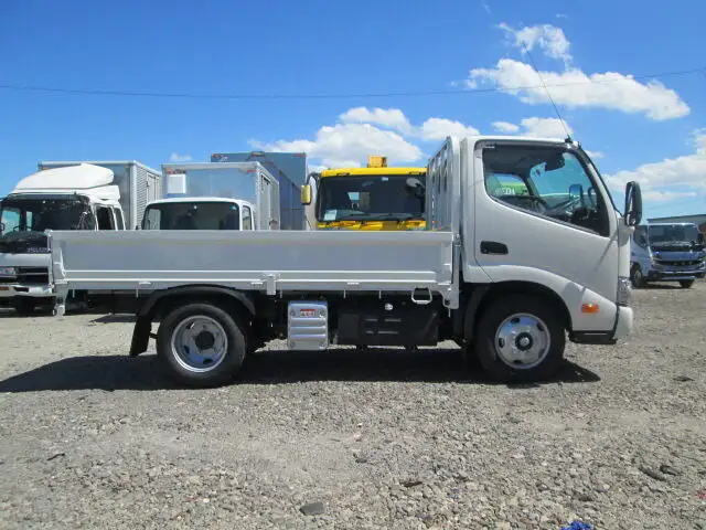 日野 デュトロ 小型 平ボディ 2RG-XZU605M R5の中古トラック画像4