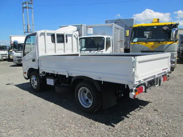 日野 デュトロ 小型 平ボディ 2RG-XZU605M R5の中古トラック画像7